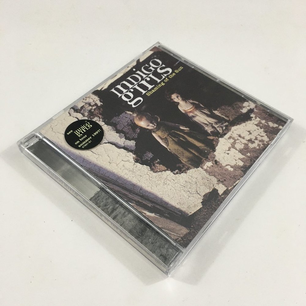 Shaming of the Sun by Indigo Girls (CD, 1997) 12 Song Folk Rock Album Music NICE - Picture 2 of 4